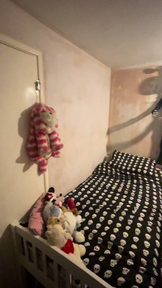Post 2 by from_creepy_to_cozy_mum on TikTok (video)