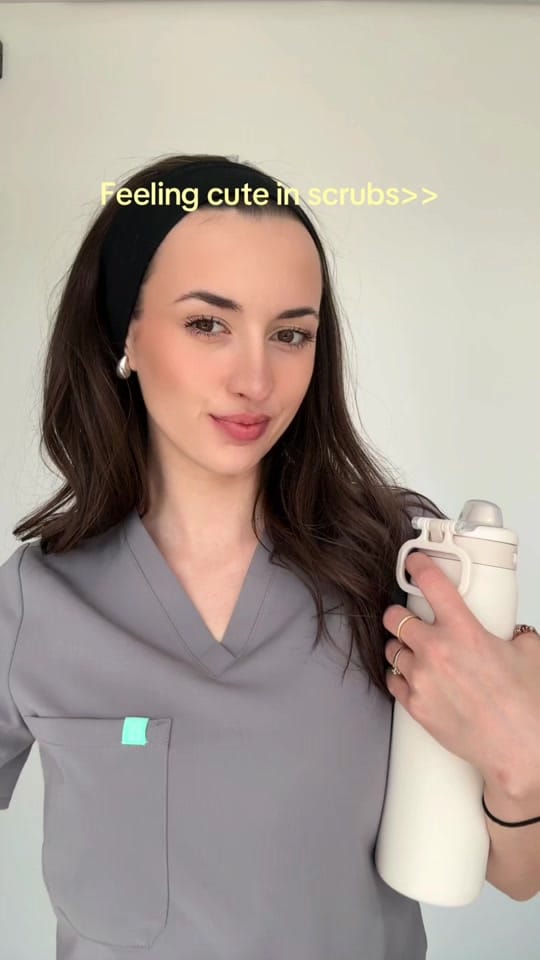 Post 6 by AmyCatharine on TikTok (video)