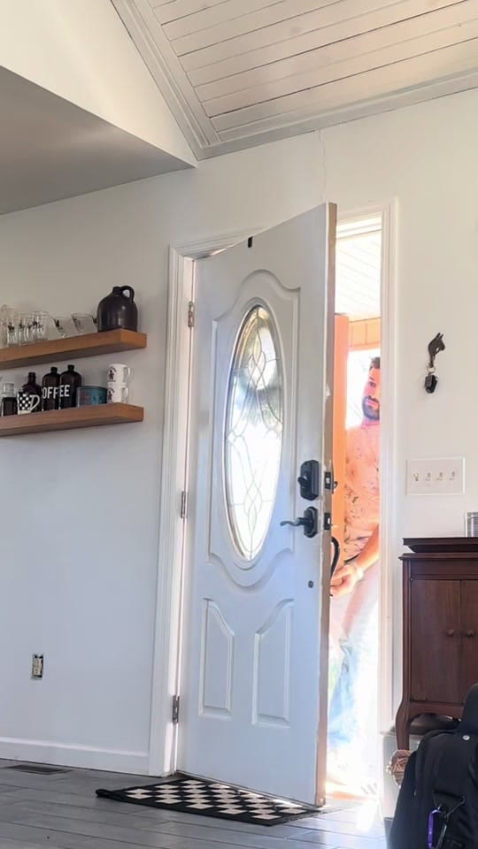 Post 7 by Caleb Crino on TikTok (video)
