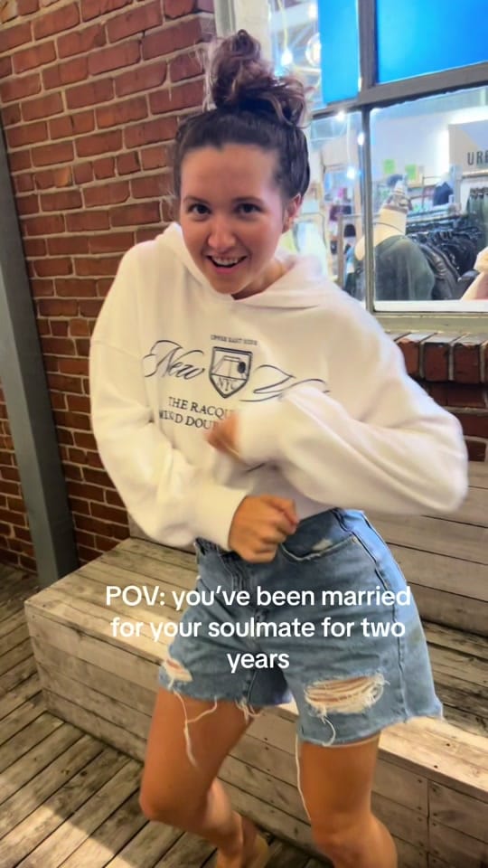 Post 10 by Caleb Crino on TikTok (video)