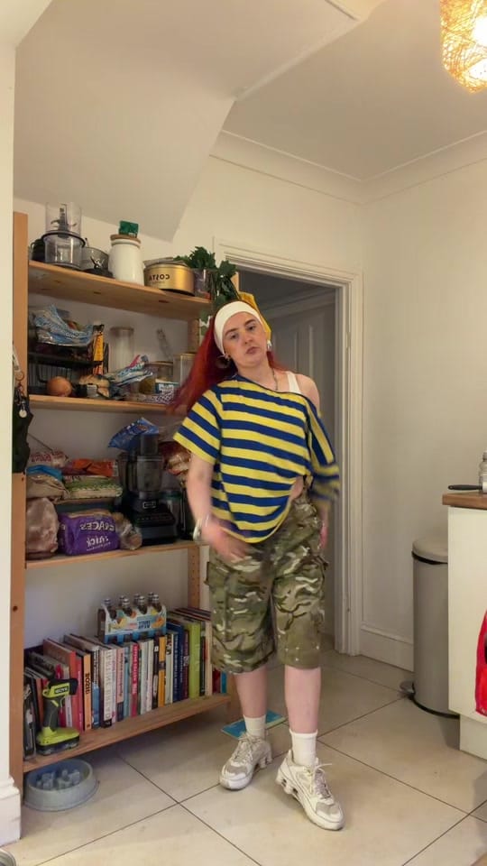 Post 6 by mollyhornex on TikTok (video)