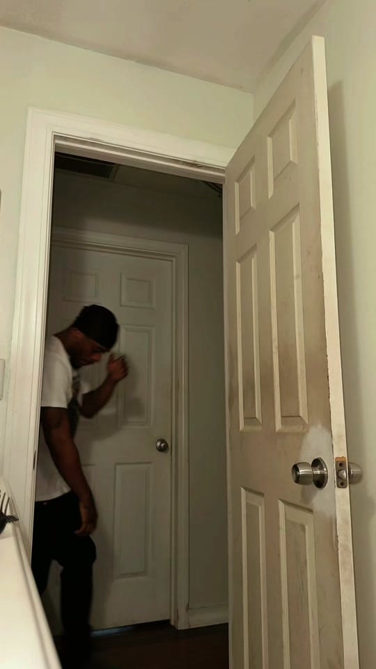Post 7 by BigDude662 on TikTok (video)