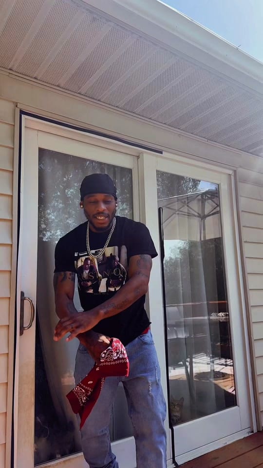Post 5 by BigDude662 on TikTok (video)
