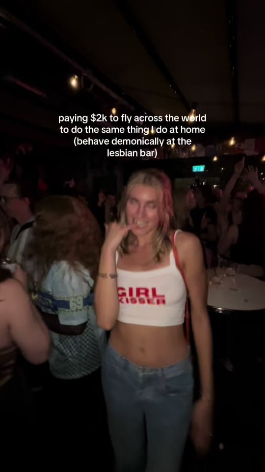 Post 4 by claire’s open mic on TikTok (video)