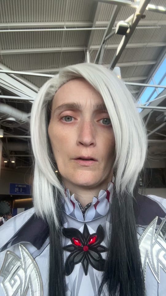 Post 1 by Rayne Moon on TikTok (video)