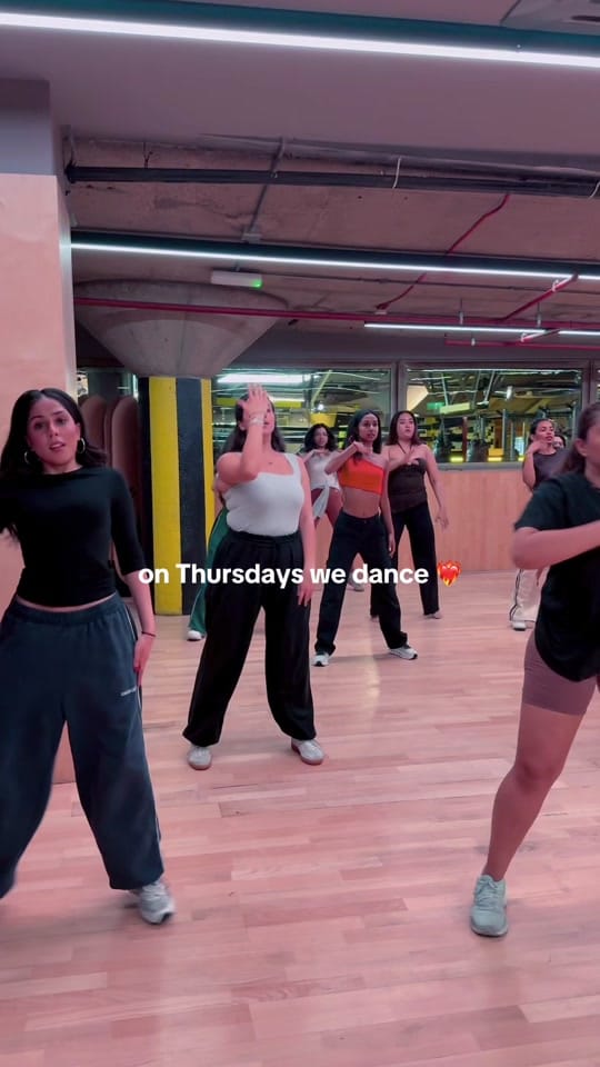Post 6 by cobeat on TikTok (video)