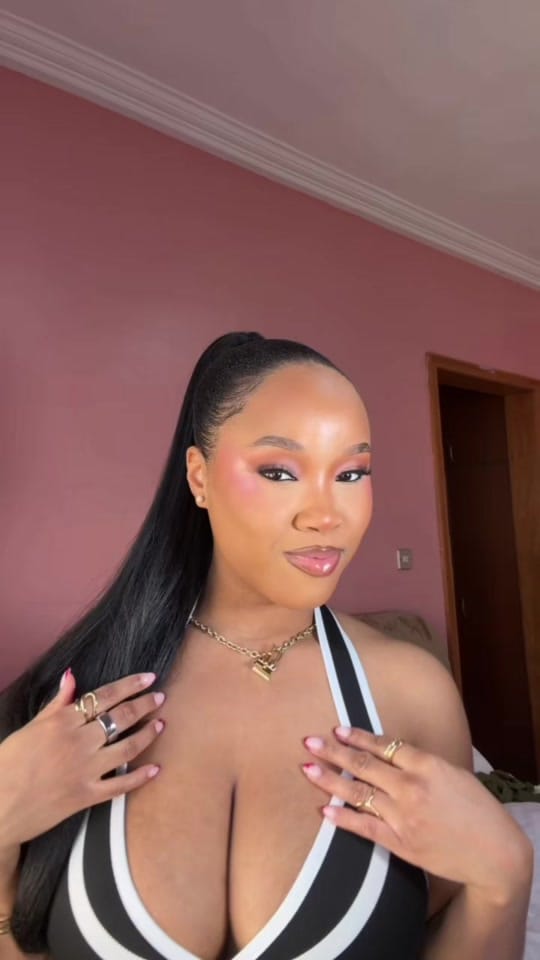 Post 10 by Chantelle on TikTok (video)