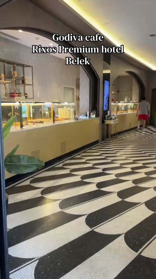 Post 2 by Connoisseur✌️ on TikTok (video)
