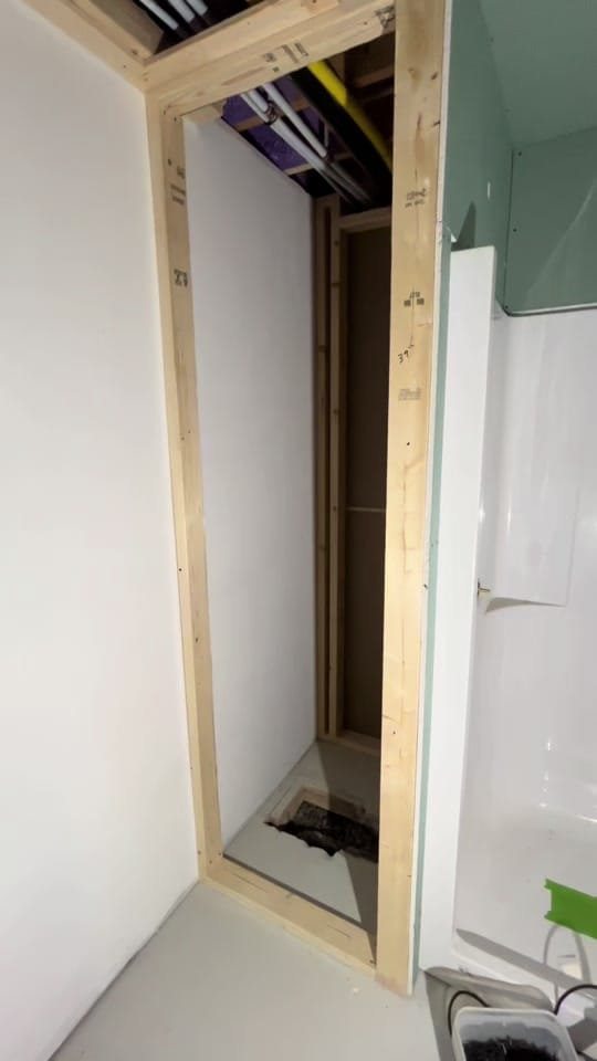 Post 7 by thegarbutthouse on TikTok (video)