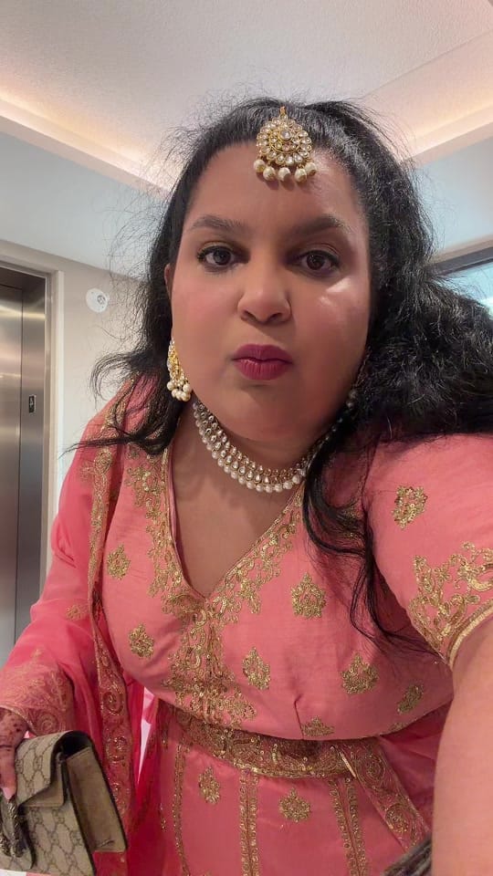 Post 6 by Divyanka Sharma on TikTok (video)