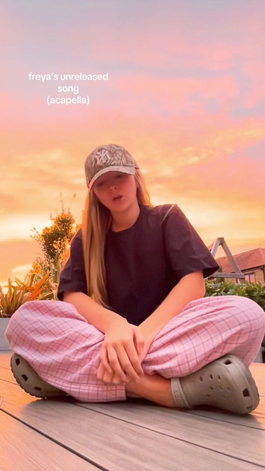 Post 8 by Ruby-Rose on TikTok (video)
