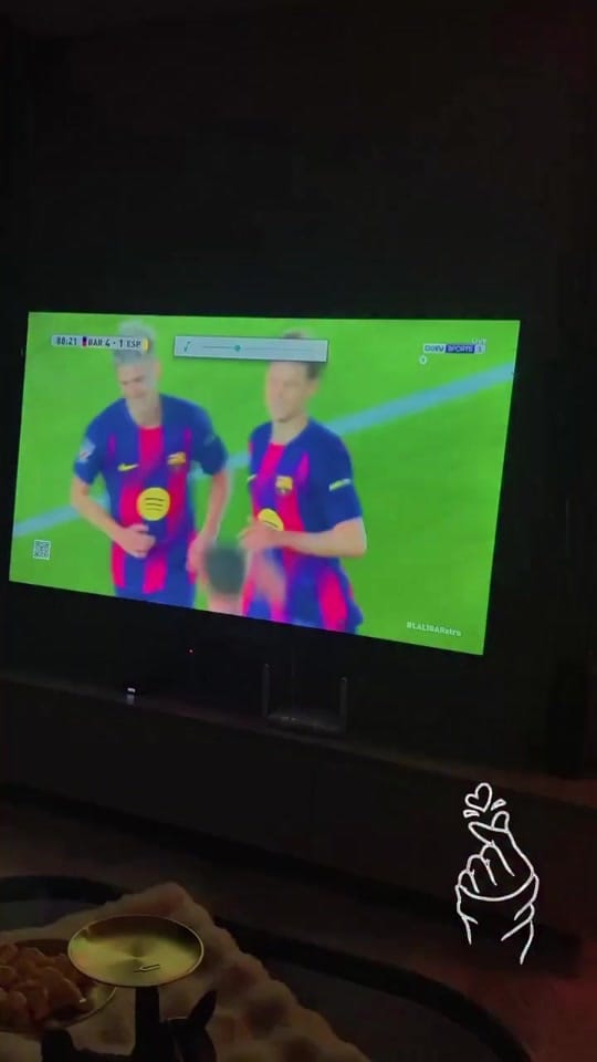 Post 6 by زينب on TikTok (video)