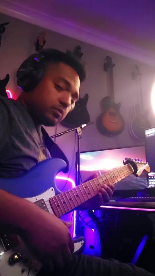 Post 1 by Chris Robinson 🇨🇦🇫🇯 on TikTok (video)