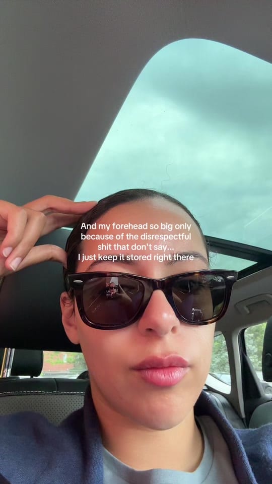 Post 6 by Oumy on TikTok (video)