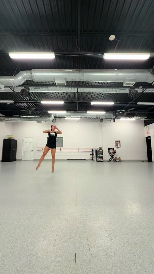 Post 5 by julianna hennigar❤️‍🔥 on TikTok (video)