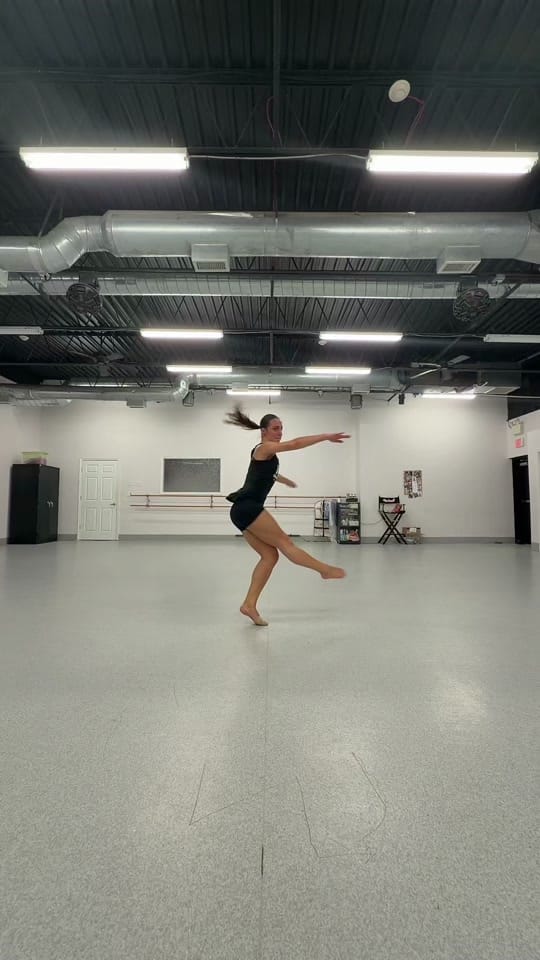 Post 4 by julianna hennigar❤️‍🔥 on TikTok (video)