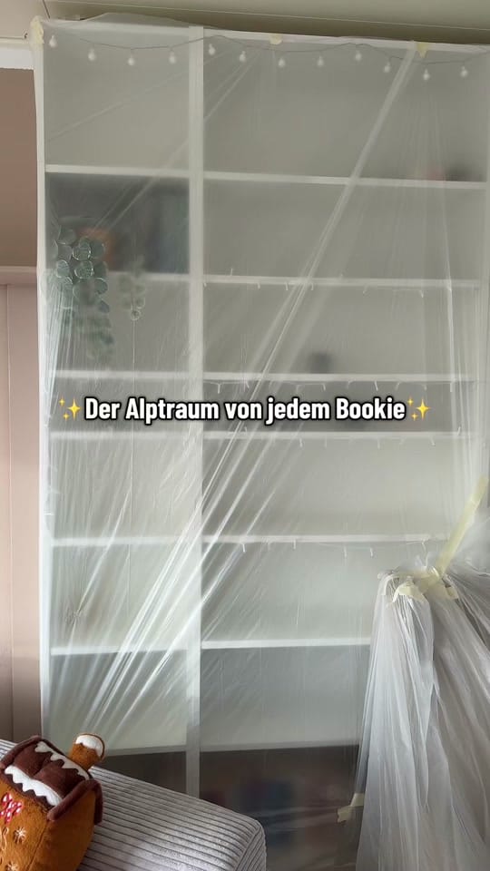Post 6 by Elle 💗📖 on TikTok (video)