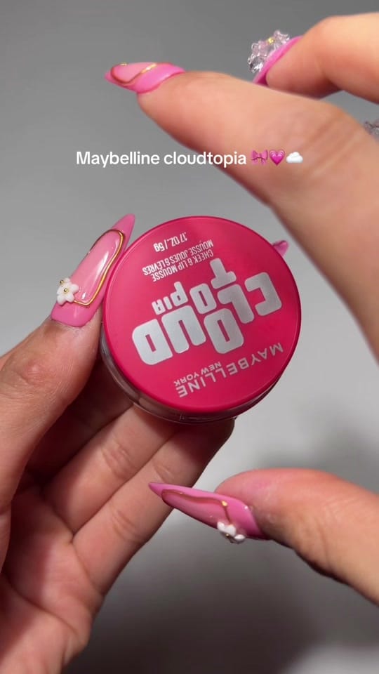 Post 2 by Saira 🎀 on TikTok (video)