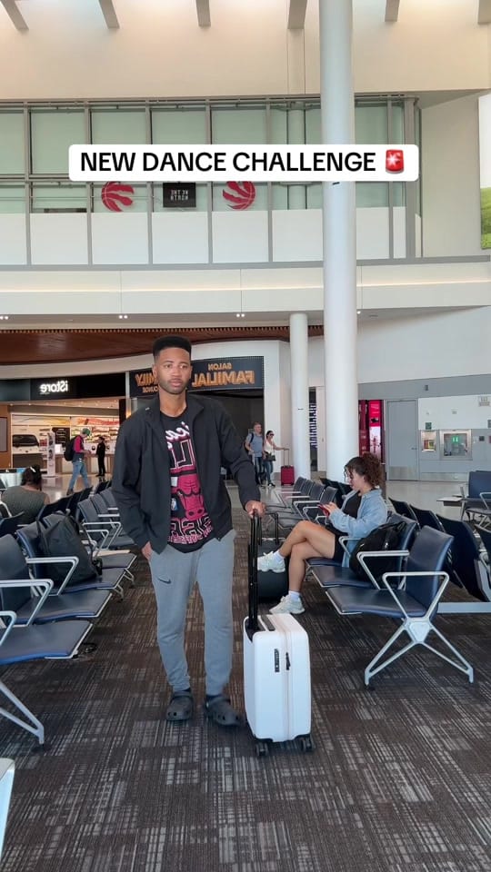 Post 10 by Bizzy on TikTok (video)
