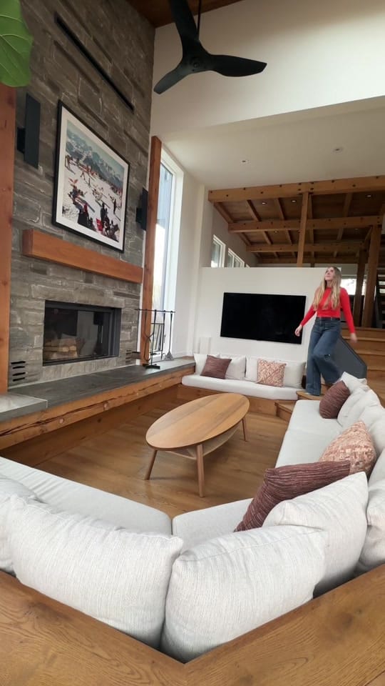 Post 5 by Miranda Caldwell on TikTok (video)