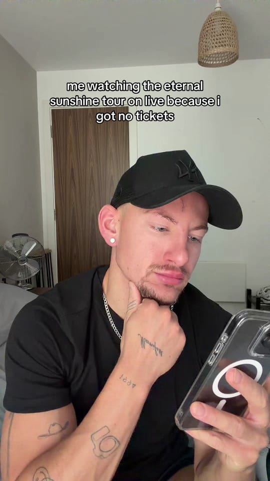 Post 6 by itsjamesandreww on TikTok (video)