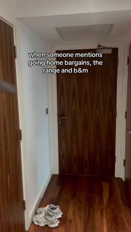 Post 9 by itsjamesandreww on TikTok (video)