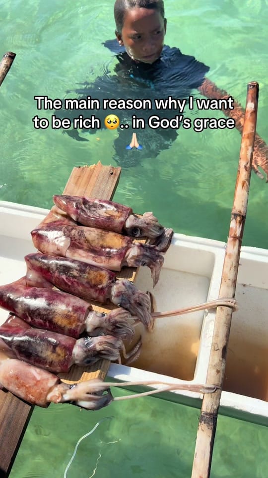 Post 2 by Ging Sa on TikTok (video)