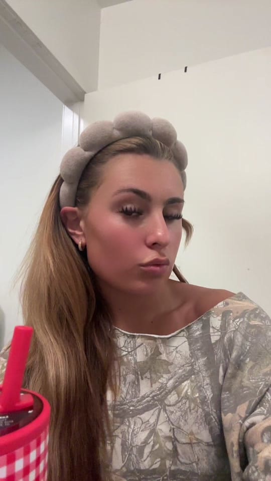 Post 3 by Savvy🪽 on TikTok (video)