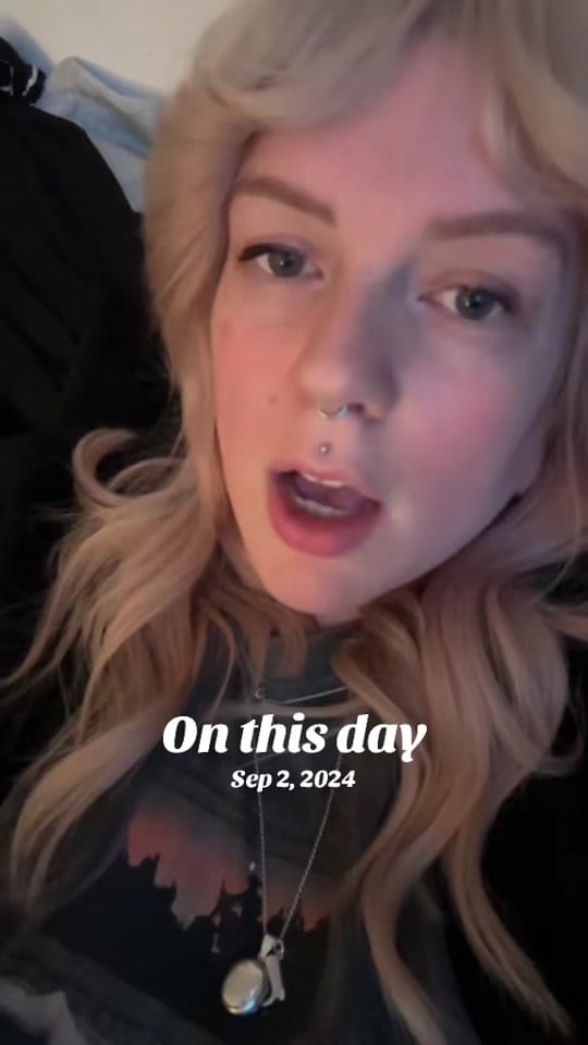 Post 2 by Sophie | blonde specialist on TikTok (video)