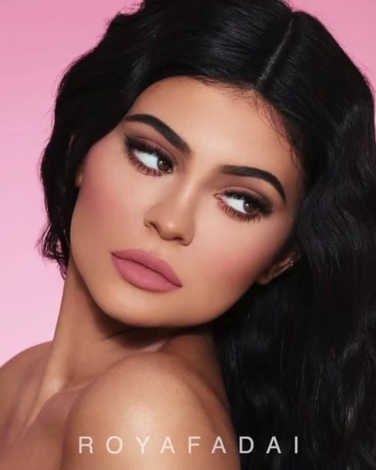 Post 3 by Roya Fadai 🇨🇦 on TikTok (video)