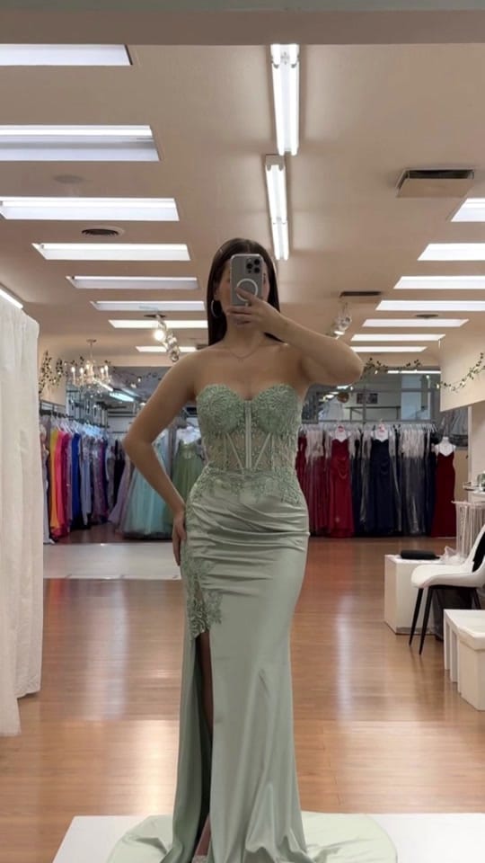 Post 7 by maë luzia on TikTok (video)