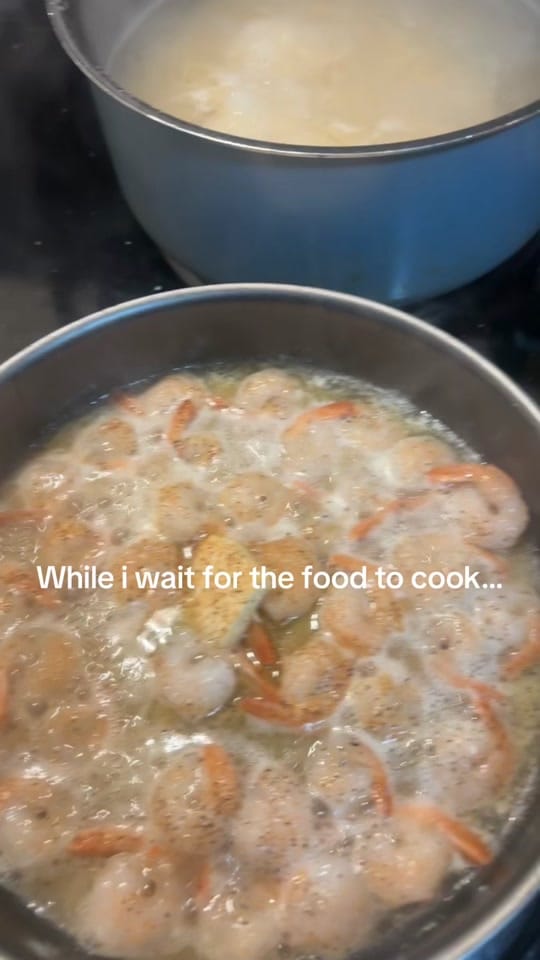 Post 5 by Famous on TikTok (video)