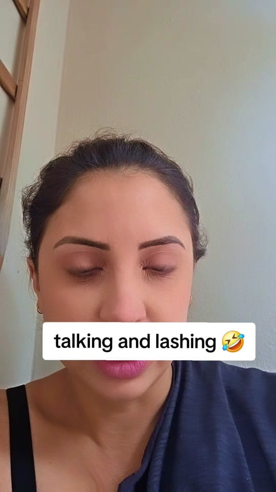 Post 1 by Tlashez Queen Reviewer 👸 on TikTok (video)