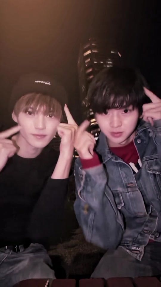 Post 2 by FangirlOnTheBox on TikTok (video)