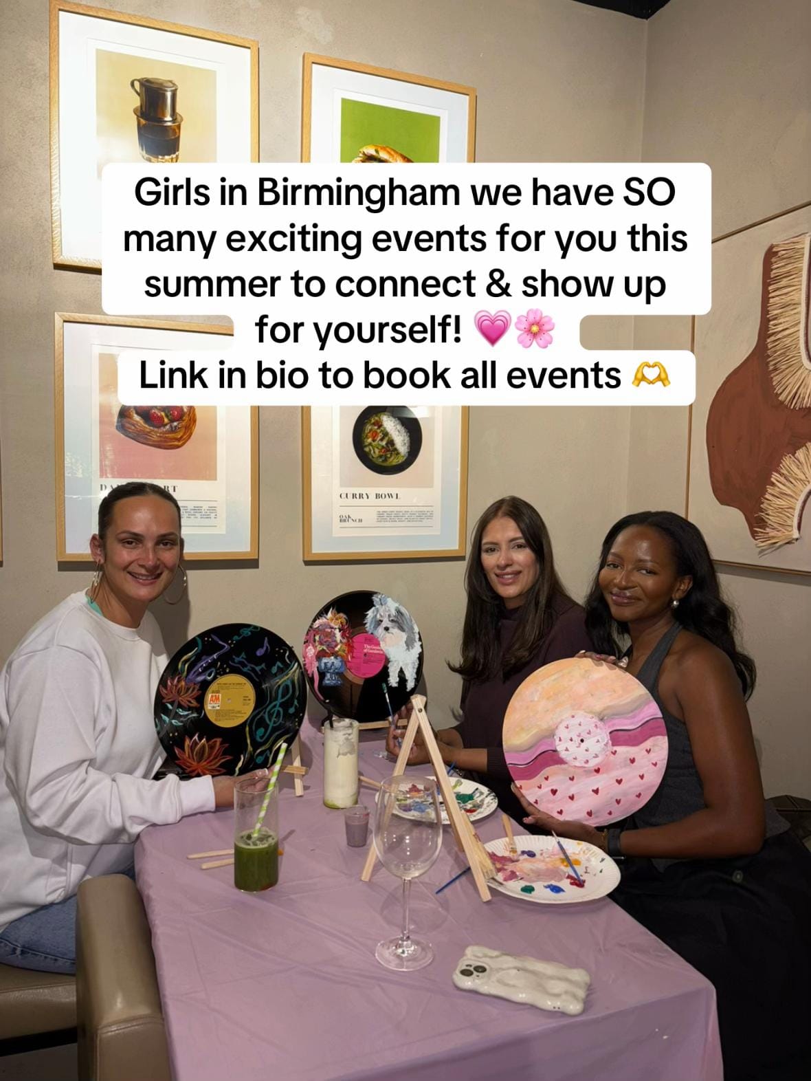 Post 8 by showupsis on TikTok (video)