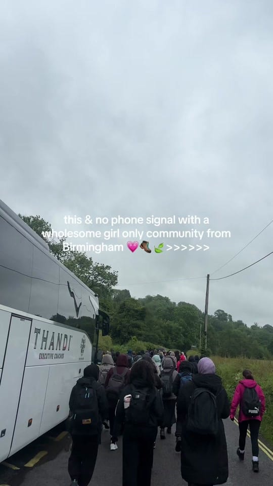 Post 7 by showupsis on TikTok (video)