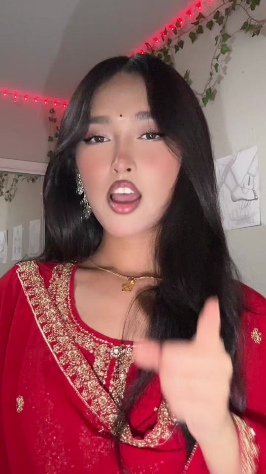 Post 3 by Aarushi Shah❤️ on TikTok (video)