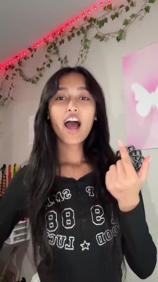 Post 4 by Aarushi Shah❤️ on TikTok (video)