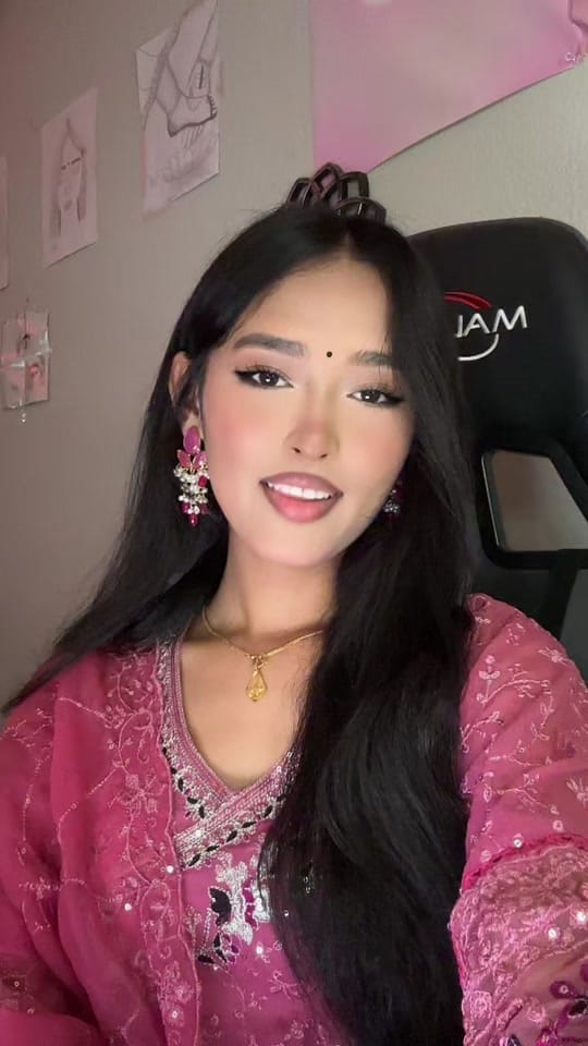 Post 5 by Aarushi Shah❤️ on TikTok (video)