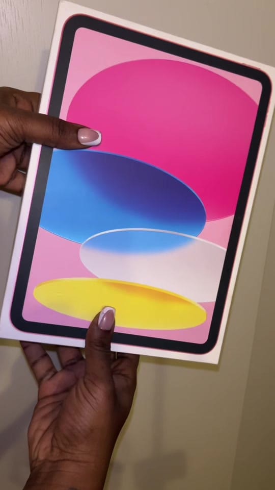 Post 3 by Misha | Content Creator ᥫ᭡ on TikTok (video)