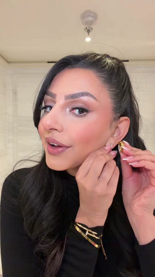 Post 2 by GlamByGilly on TikTok (video)