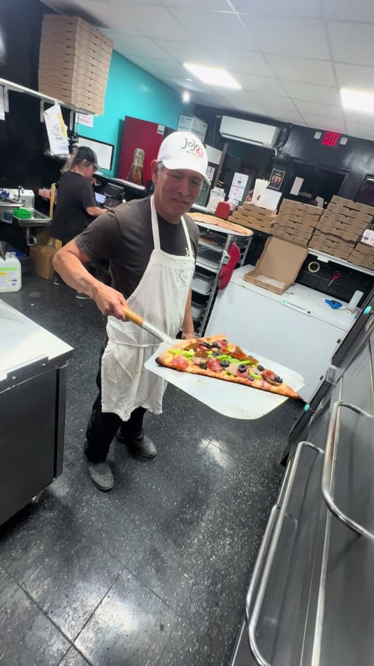 Post 7 by jojosnystylepizza on TikTok (video)