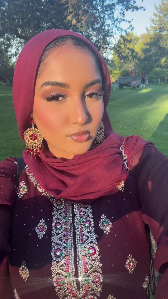 Post 1 by Zara 🍉| UGC on TikTok (video)