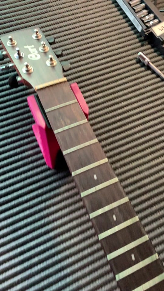 Post 6 by DHE Guitars on TikTok (video)