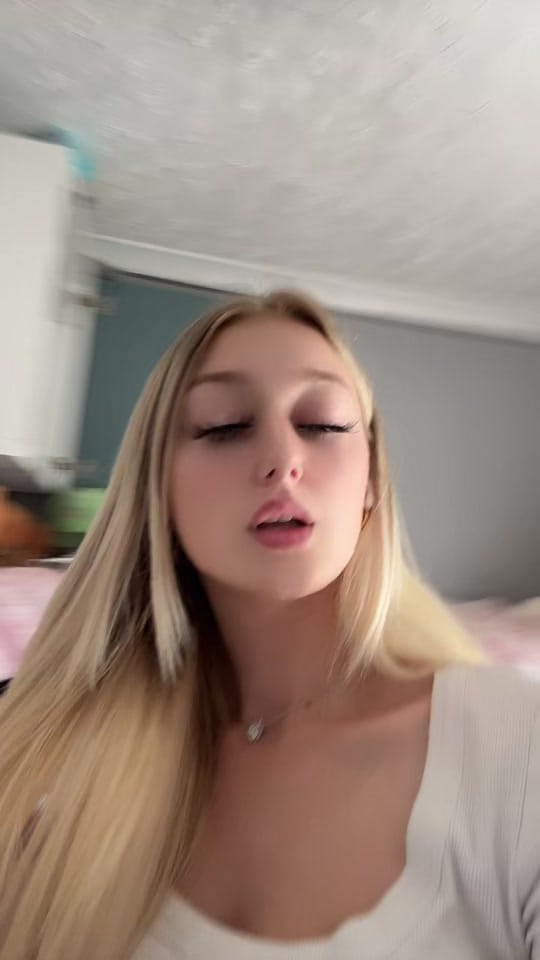 Post 9 by Paige 🌻 on TikTok (video)