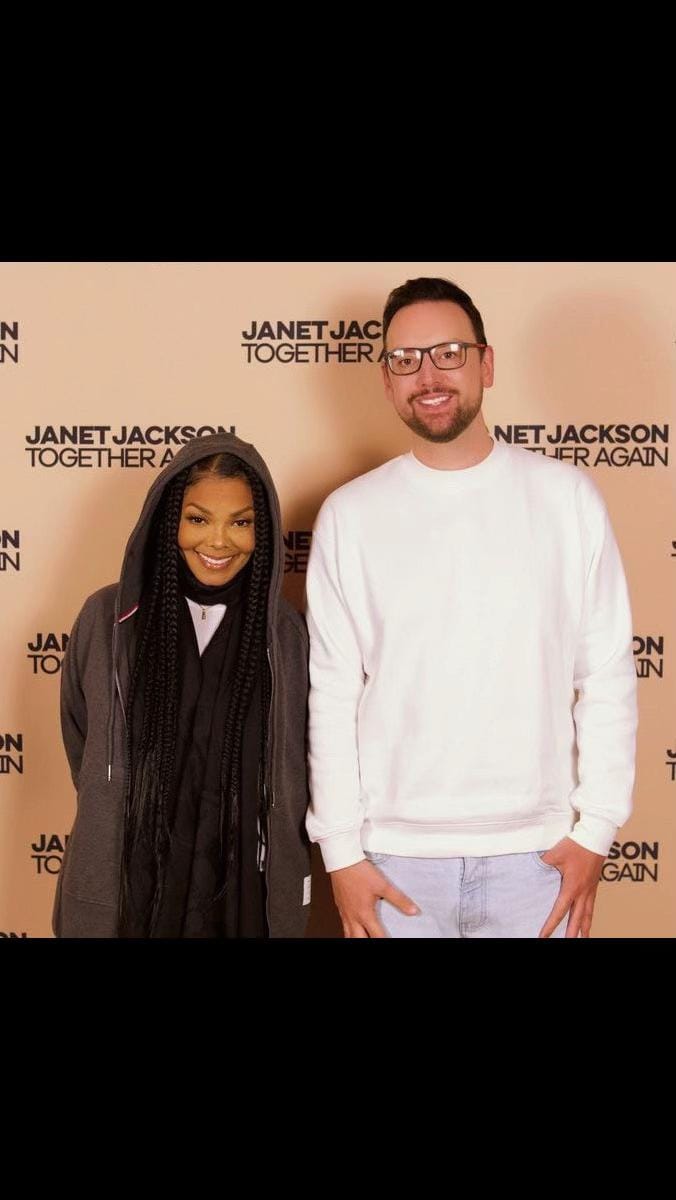 Post 10 by StevesWorldTour on TikTok (video)