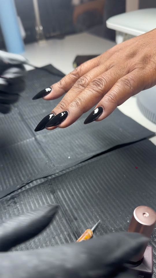 Post 10 by nailtechiana ⭐️ on TikTok (video)