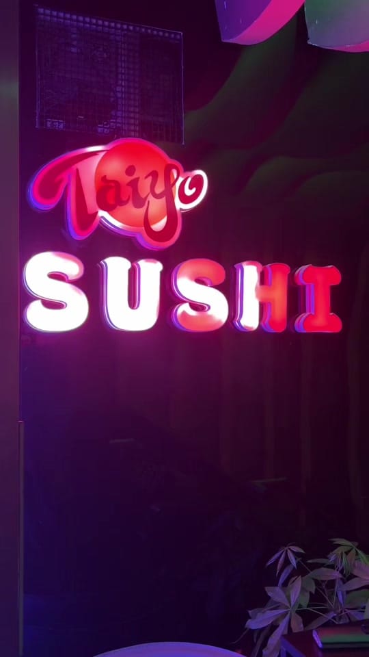 Post 3 by dearmtl on TikTok (video)