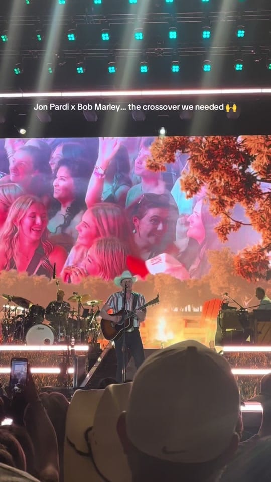Post 2 by Walmart AMP on TikTok (video)