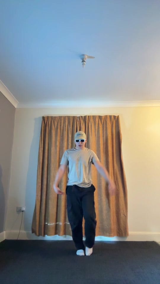Post 10 by sebastian on TikTok (video)